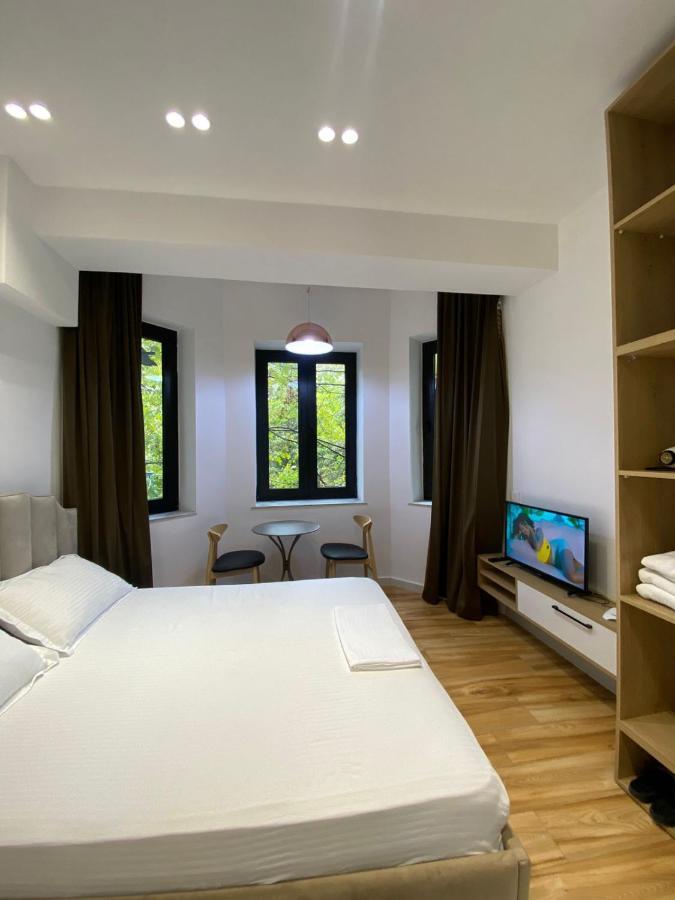 Luxury Apartments Blloku Tirana Exterior photo