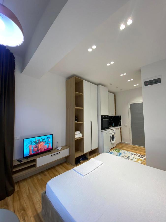 Luxury Apartments Blloku Tirana Exterior photo