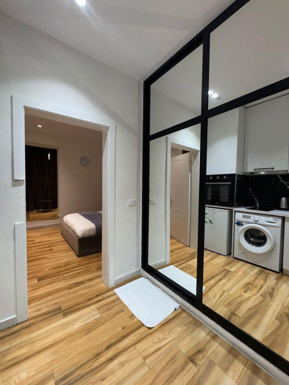 Luxury Apartments Blloku Tirana Exterior photo